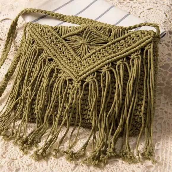 Handcrafted Olive Green Macrame Bag - Picture 3 of 3